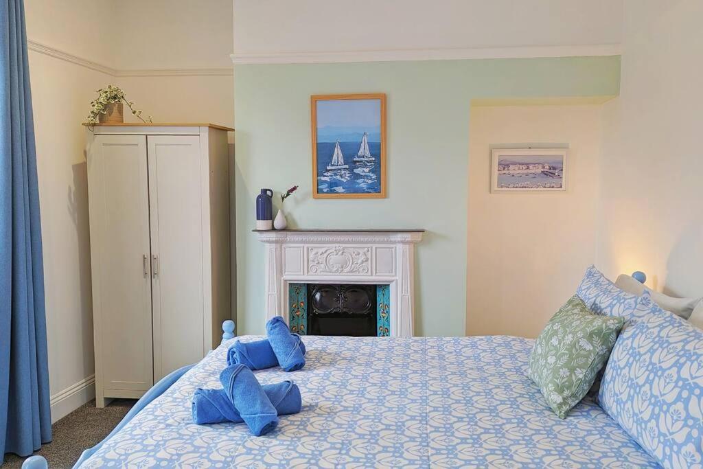 Seaside Escapes - With Relaxing Hot Tub! Villa Scarborough Exterior photo