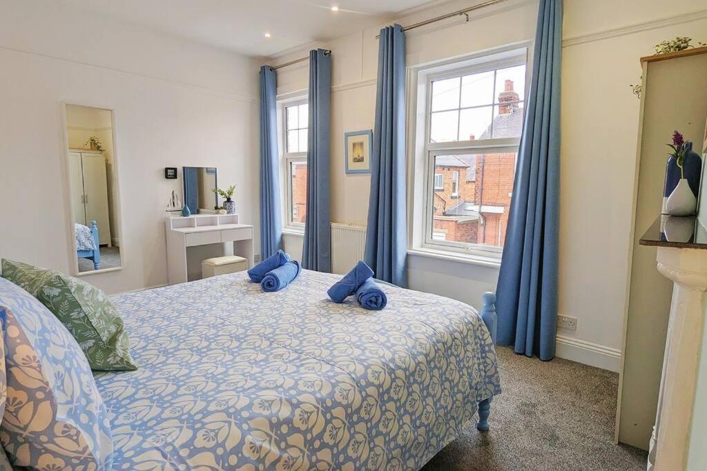 Seaside Escapes - With Relaxing Hot Tub! Villa Scarborough Exterior photo